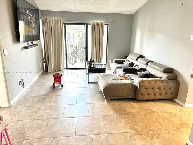 9244 W Atlantic Blvd in Coral Springs, FL - Building Photo - Building Photo
