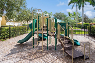 3131 SE Lexington Lakes Dr in Stuart, FL - Foto de edificio - Building Photo