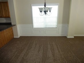 208 Cole Ct in Canton, GA - Building Photo - Building Photo