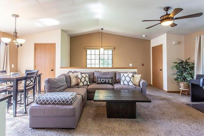 7305 98th Ave in Kenosha, WI - Building Photo - Building Photo