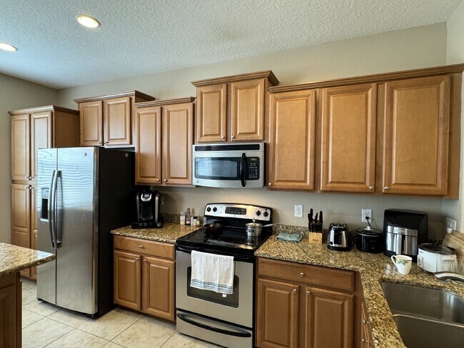 10144 Arbor Run Dr-Unit -Unit 116 in Tampa, FL - Building Photo - Building Photo