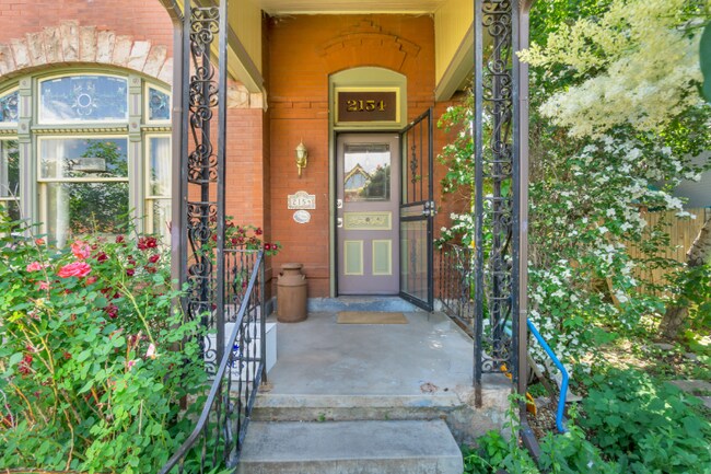 2154 Lafayette St in Denver, CO - Building Photo - Building Photo