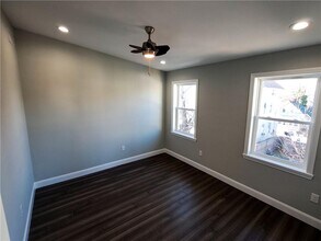 33 Grand St in Providence, RI - Building Photo - Building Photo