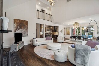 115 Sea Farm Ln in Bridgehampton, NY - Foto de edificio - Building Photo