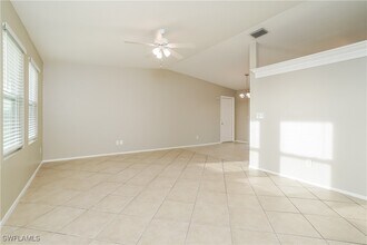 1206 NE 5th Pl in Cape Coral, FL - Building Photo - Building Photo
