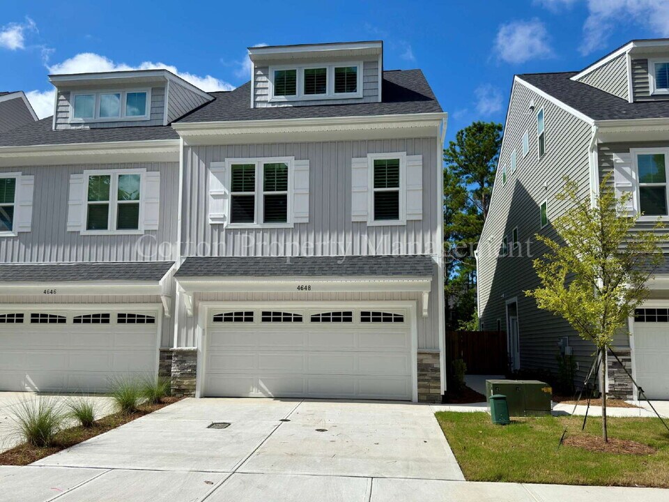 4648 Sweet Jasmine Run in Wilmington, NC - Building Photo