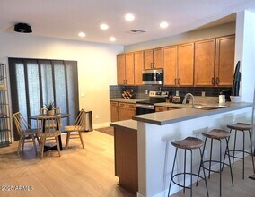 6119 E Knolls Way N in Cave Creek, AZ - Building Photo - Building Photo