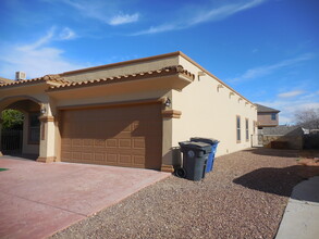 14329 Smokey Point Dr in El Paso, TX - Building Photo - Building Photo