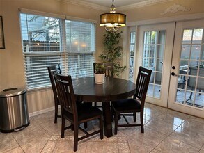 3031 Pine Forest Dr in Palm Harbor, FL - Building Photo - Building Photo