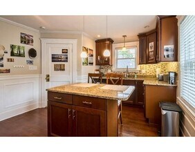 100 Tremont St-Unit -1 in Salem, MA - Building Photo - Building Photo