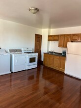 37 Lyman St in New Britain, CT - Building Photo - Building Photo