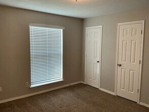 1706 Surrey Ct in Garland, TX - Building Photo - Building Photo