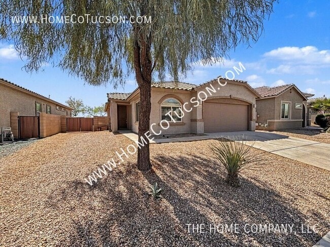 6411 W Willow Falls Way in Tucson, AZ - Building Photo - Building Photo