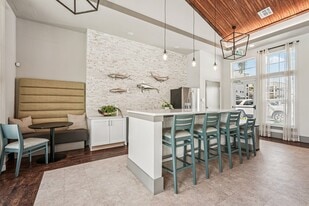 Blue Heron Riverside in Bradenton, FL - Building Photo