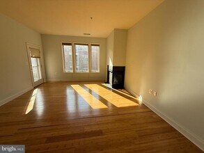 10205 Wincopin Cir in Columbia, MD - Building Photo - Building Photo