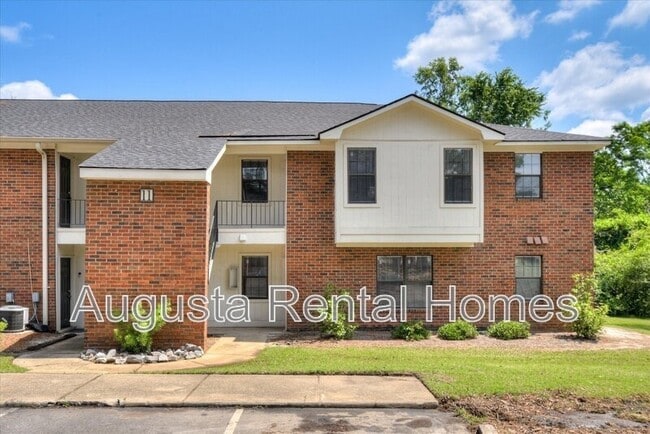 property at 2515 Ctr W Pkwy