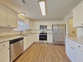 2148 Spring Hill Cir in Spring Hill, TN - Building Photo - Building Photo