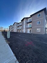 5001-5060 60 Ave in Ponoka, AB - Building Photo