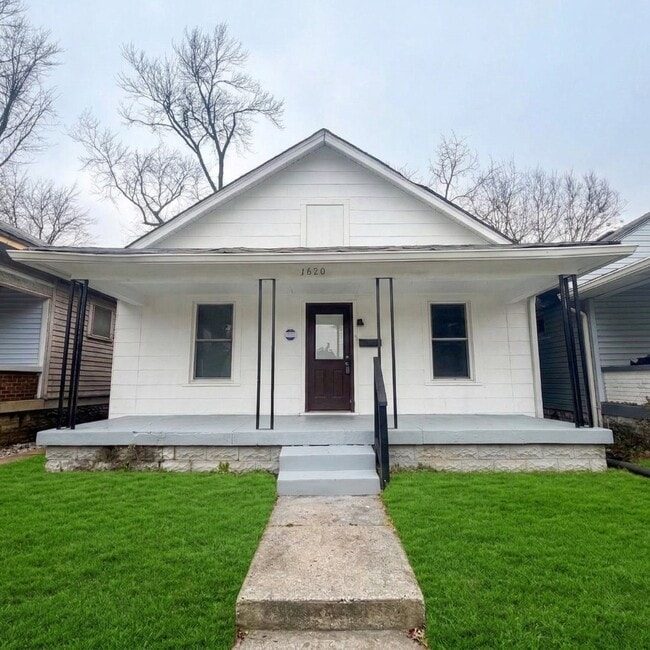 property at 1620 Palmer St