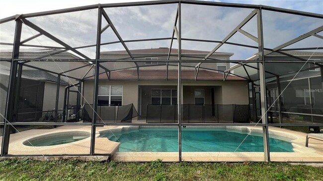 338 Sand Ridge Dr in Davenport, FL - Building Photo - Building Photo
