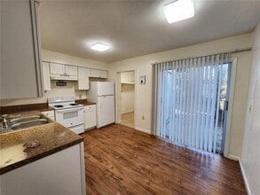 1709 SW 69th Terrace in Gainesville, FL - Building Photo - Building Photo