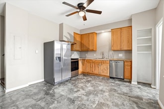 608 N Queen St, Unit 608 in Martinsburg, WV - Building Photo - Building Photo