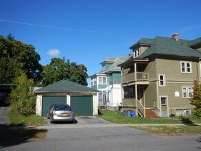 262 Roosevelt Ave in Syracuse, NY - Building Photo - Building Photo