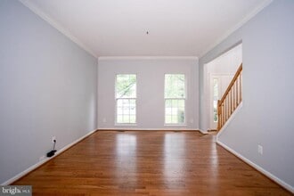 13076 Dove Tree Ct in Manassas, VA - Building Photo - Building Photo