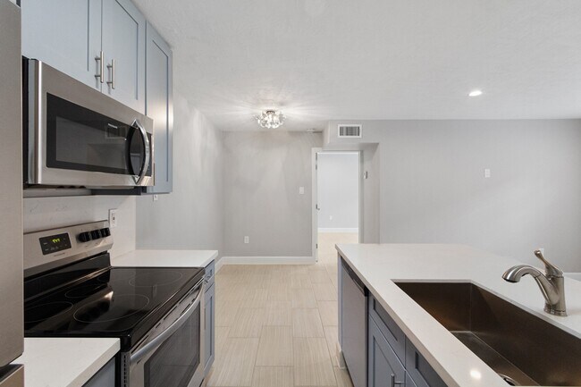 property at 2201 Fountain View Dr