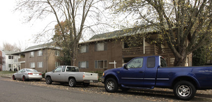 3380-3418 SW 125th Ave in Beaverton, OR - Building Photo - Building Photo