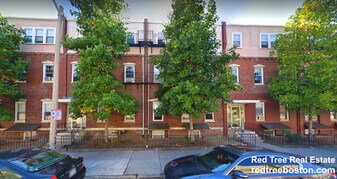 166 Beacon St, Unit 176 North Beacon St., #1A in Boston, MA - Building Photo