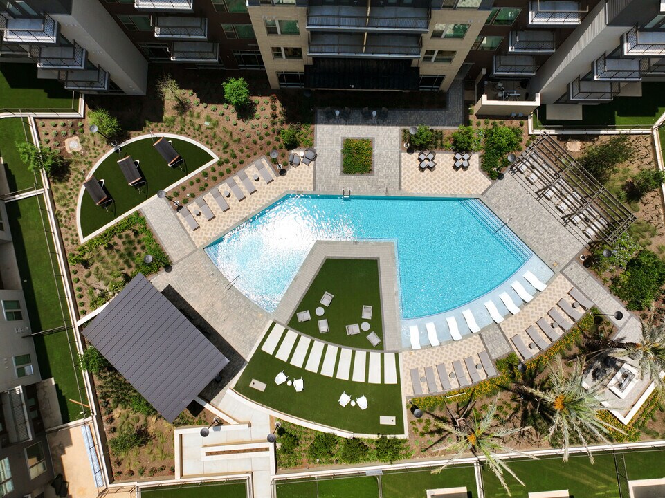 The Nelson in Austin, TX - Building Photo