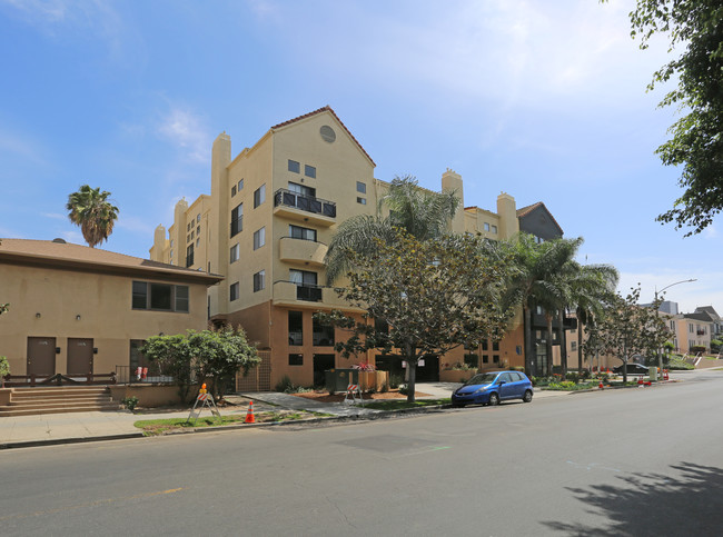 Hyde Apartments in Los Angeles, CA - Building Photo - Building Photo