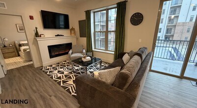 1960 Carter Rd, Unit 2202 in Cleveland, OH - Building Photo - Building Photo