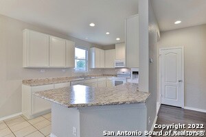 500 Granite Mist in Universal City, TX - Building Photo - Building Photo