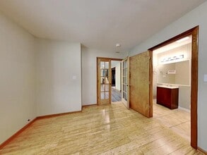 103 S Cedarcrest Dr in Schaumburg, IL - Building Photo - Building Photo
