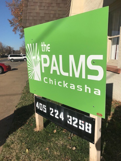 The Palms Apartments in Chickasha, OK - Building Photo