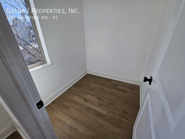 2234 Frankford Ave in Philadelphia, PA - Building Photo - Building Photo