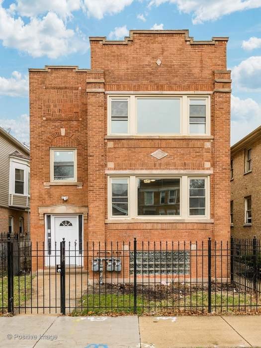 property at 3838 W Huron St
