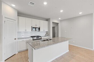 1328 Water Canna Dr in Northlake, TX - Building Photo - Building Photo