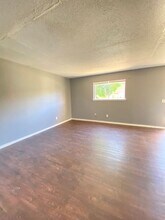 3758 N Nicklas Ave in Oklahoma City, OK - Foto de edificio - Building Photo