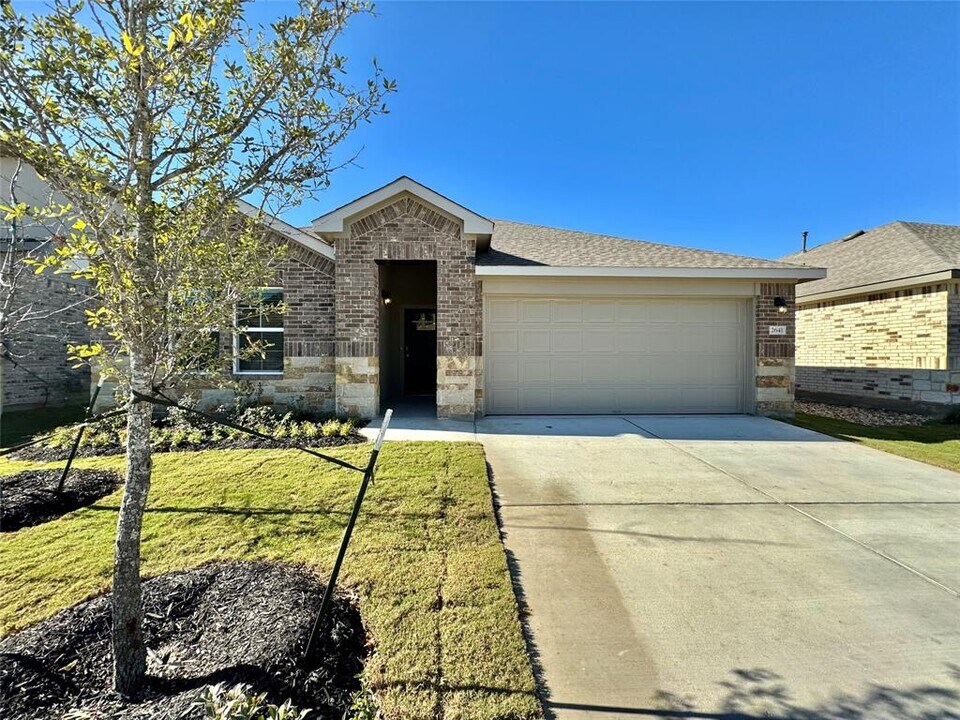 2641 Indian Cover Trl in Leander, TX - Building Photo