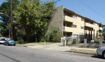 Parke Pasadena in Pasadena, CA - Building Photo
