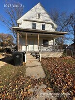 1043 Vine St in Beloit, WI - Building Photo