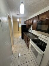 390 W Cocoa Beach Causeway in Cocoa Beach, FL - Building Photo - Building Photo