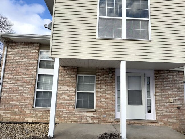 property at 18083 Vista Dr