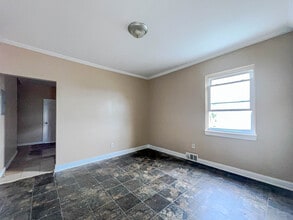 45 Ridge Ave in Bridgeport, CT - Building Photo - Building Photo
