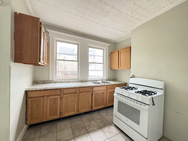 267 Halsted St, Unit 1