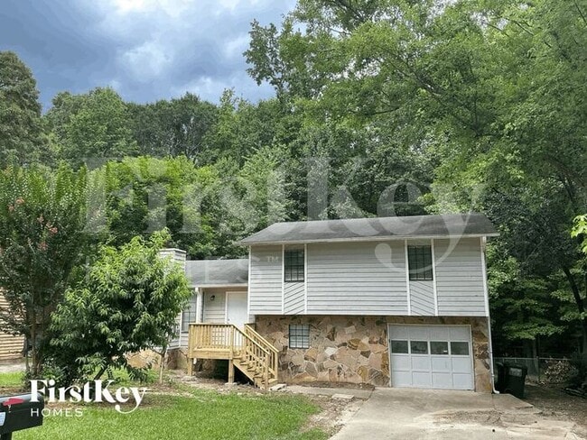 property at 2543 Seneca Trail NW