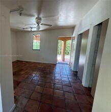 5208 Alton Rd in Miami Beach, FL - Building Photo - Building Photo
